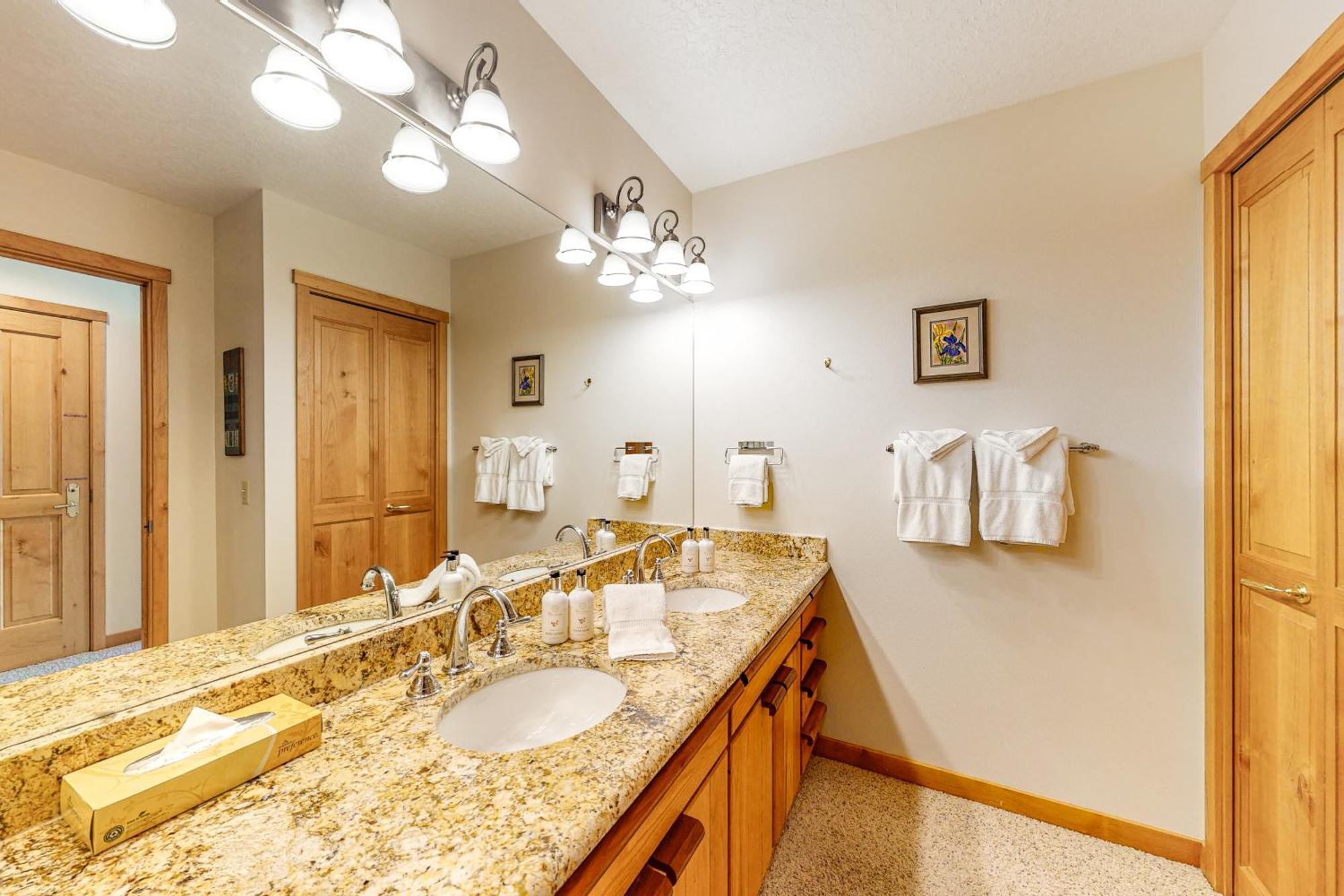 4412 Mackinaw Apartment Wilson Exterior photo